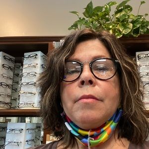 Meet your Posher, Lyn